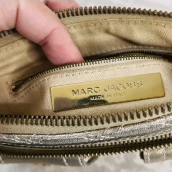 Marc Jacobs Cammie Quilted Metallic Gold Leather Handbag with Chain Strap - Picture 13 of 14